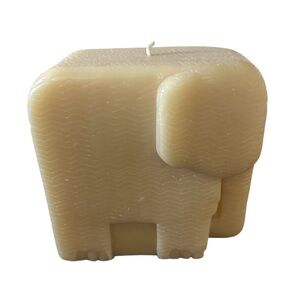 Elephant Shaped Cream Candle